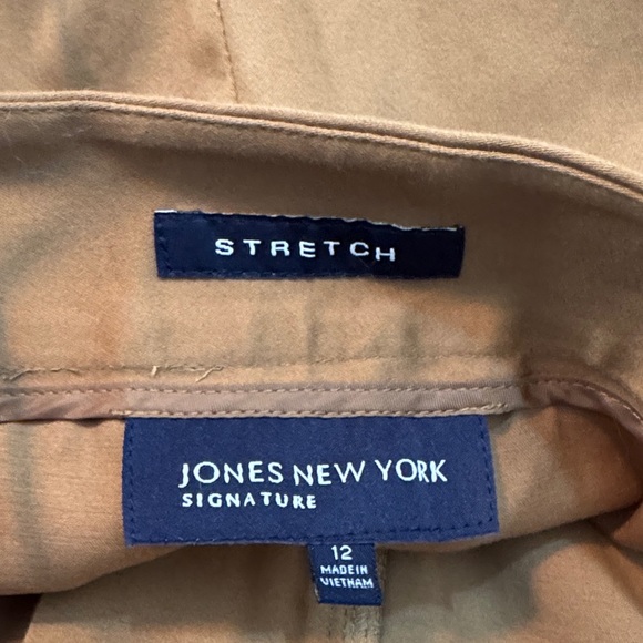 EUC Beautiful Jones New York Women's Camel Trousers Snap ZipFront Dry Cleaned - Picture 3 of 7